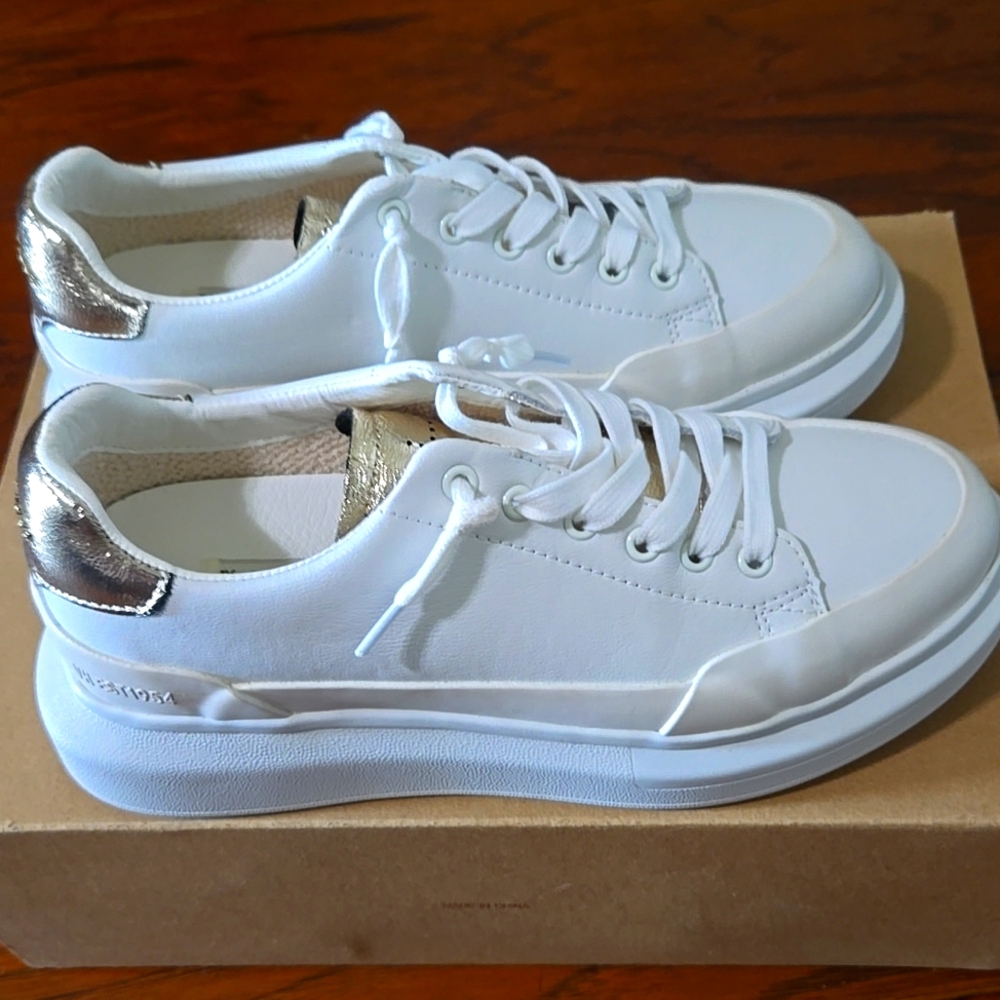 Vintage Havana Sneakers Sz 7 1/2